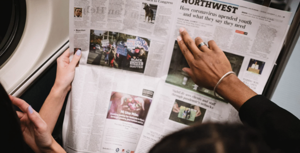  jornal como mídia em formato de texto